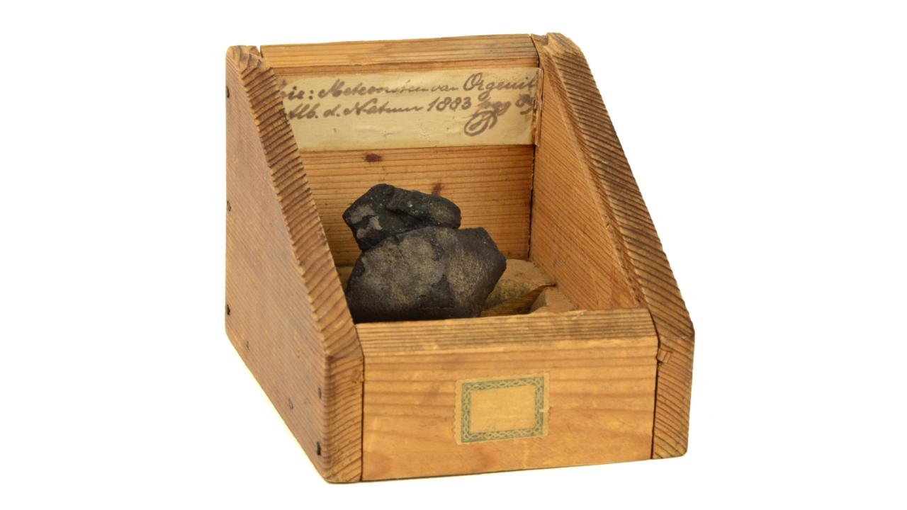 de Diepenveen meteoriet in de collectie