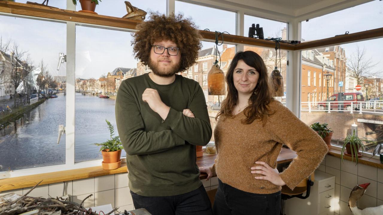 Auke-Florian en Liselotte in het Brugwachtershuisje